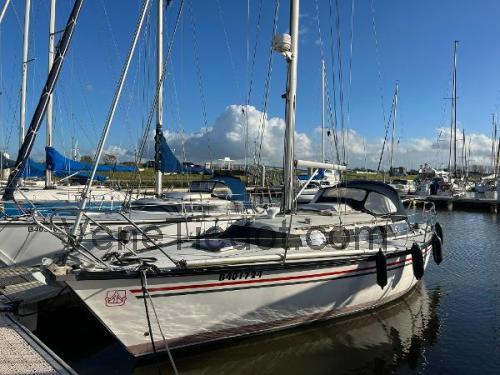 Dufour 3800 Tekniset tiedot ja arvostelut